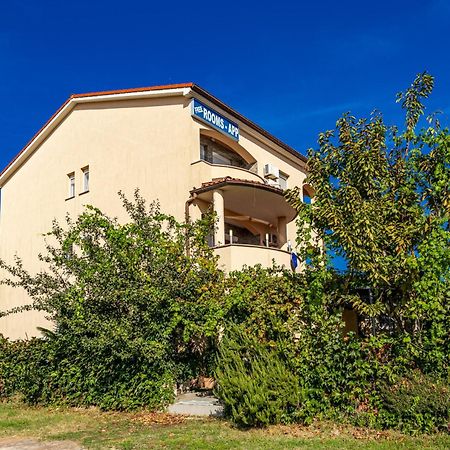 Apartments Mijic Μεντουλίν Εξωτερικό φωτογραφία